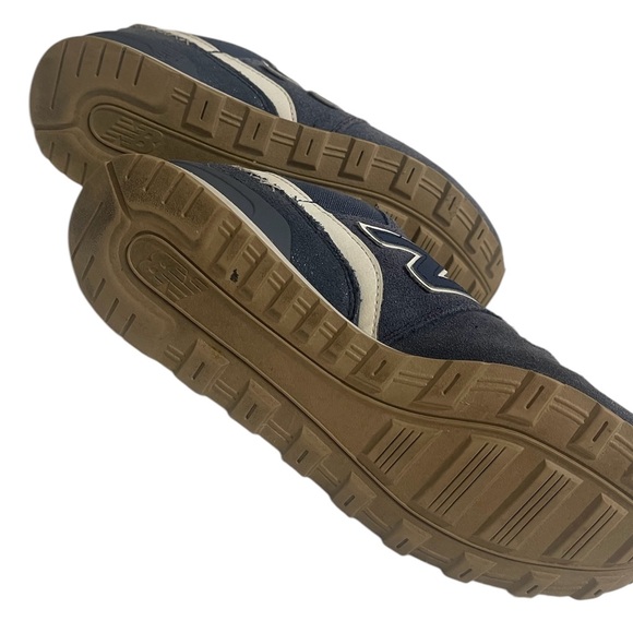 New Balance 696 Retro Running Shoes Navy Blue Sneakers Women's Size 7 - Picture 6 of 8